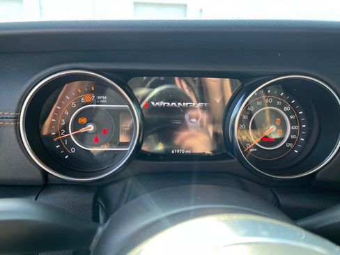 Used 2023 Jeep Wrangler Altitude image 16