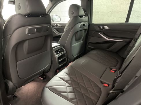 Used 2024 BMW X5 xDrive40i w/ Premium Package AWD/4WD image 15
