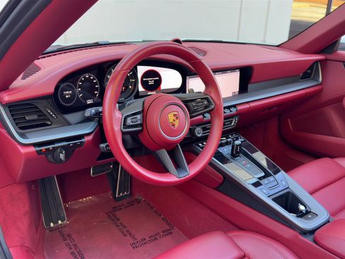Used 2021 Porsche 911 Targa 4S w/ Sport Chrono Package image 12