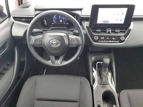 Used 2026 Toyota Corolla LE image 17