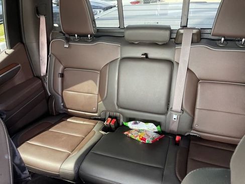 Used 2023 GMC Sierra 1500 Denali AWD/4WD image 11