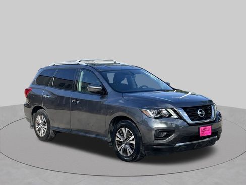Used 2017 Nissan Pathfinder S FWD image 7