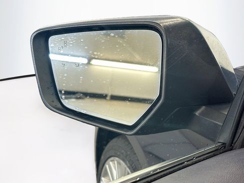 Used 2014 Chevrolet Impala LTZ FWD image 16