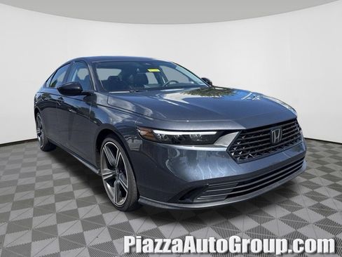 Certified 2026 Honda Accord SE image 1