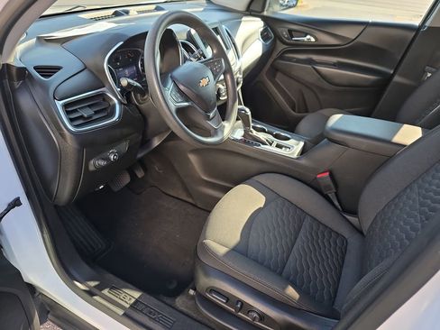 Used 2019 Chevrolet Equinox LT image 11