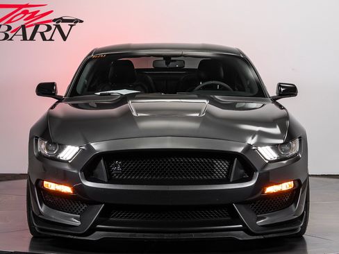 Used 2016 Ford Mustang Shelby GT350 w/ Technology Package RWD image 8