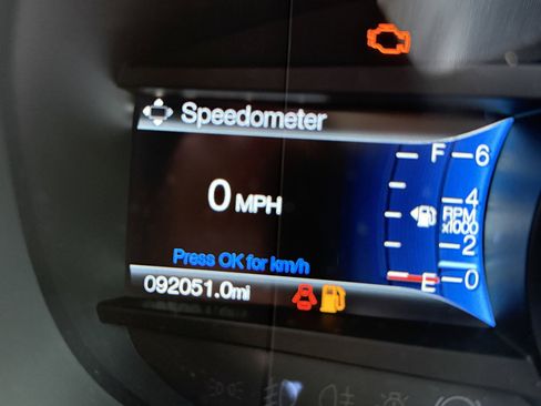 Used 2016 Ford Edge SEL w/ Equipment Group 201A FWD image 9