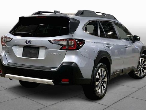 Certified 2025 Subaru Outback Limited image 13