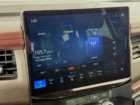 Used 2024 Ford Expedition Limited image 40