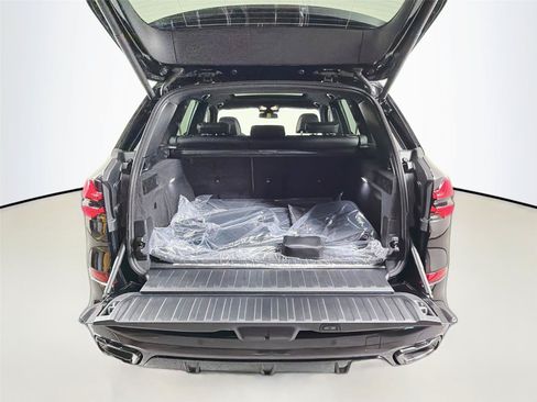 New 2026 BMW X5 xDrive50e w/ Executive Package AWD/4WD image 28