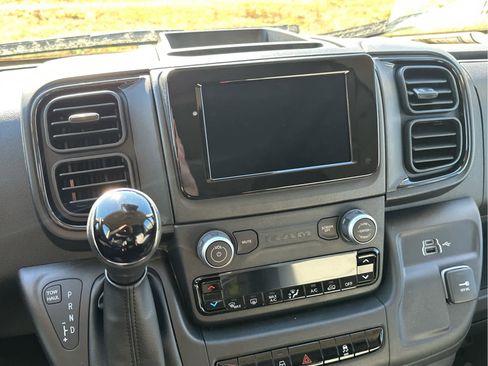 New 2025 RAM ProMaster 2500 image 38