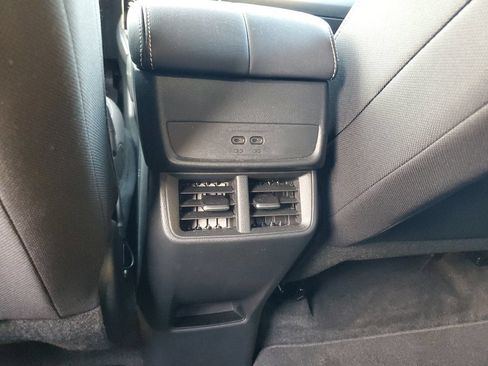 New 2026 GMC Terrain Elevation FWD image 16