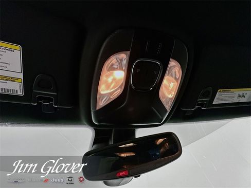 New 2026 Jeep Compass Latitude image 35