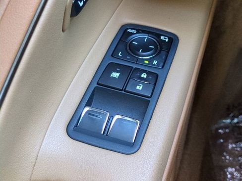 Used 2018 Lexus LC 500 Coupe image 22