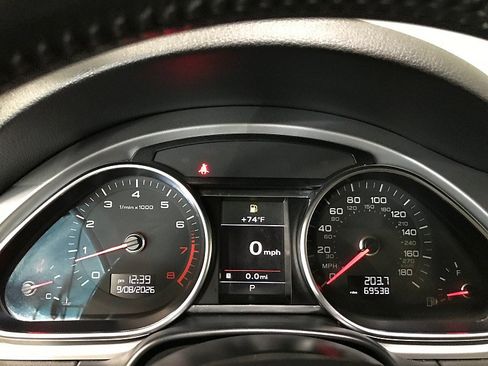 Used 2013 Audi Q7 3.0T Premium Plus AWD/4WD image 22