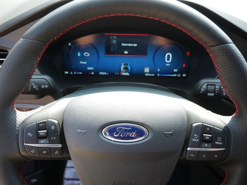 New 2025 Ford Escape ST-Line Elite w/ Tech Pack #2 image 25