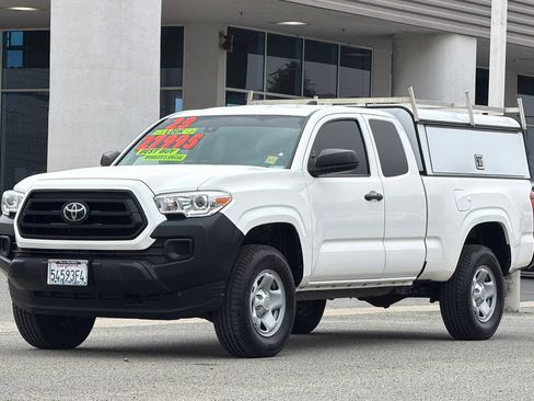 Used 2023 Toyota Tacoma SR RWD image 8