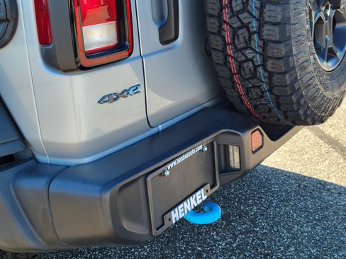 Used 2023 Jeep Wrangler Unlimited w/ 8.4" Radio Group AWD/4WD image 20