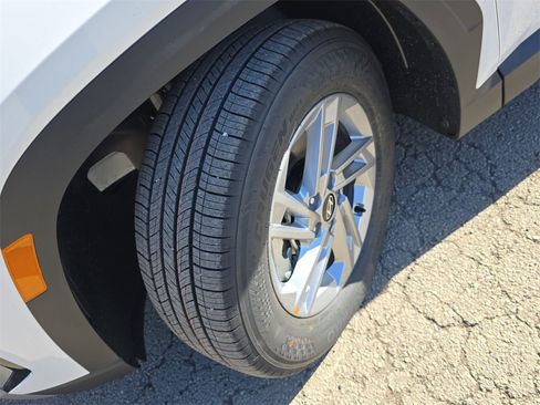 New 2026 Hyundai Tucson SE image 29