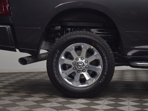 New 2026 RAM 2500 Laramie w/ Sport Appearance Package AWD/4WD image 9