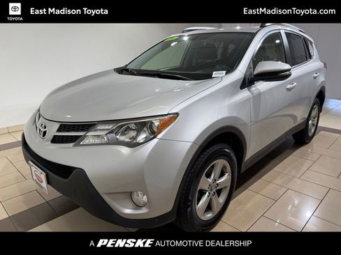 Used 2015 Toyota RAV4 XLE image 1