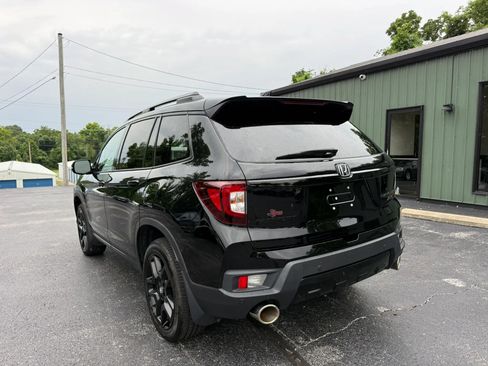 Used 2024 Honda Passport Black Edition image 4