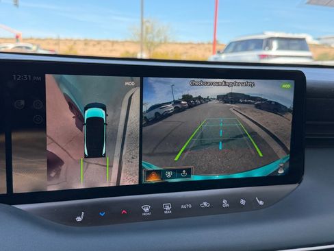 New 2026 Nissan Leaf Platinum+ w/ Cargo Package (Platinum+) image 26