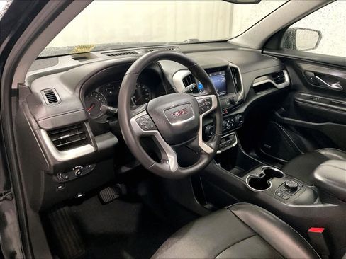 Used 2022 GMC Terrain SLT w/ Infotainment Package II image 8