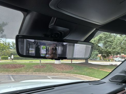 Used 2025 Toyota Sequoia Capstone AWD/4WD image 27