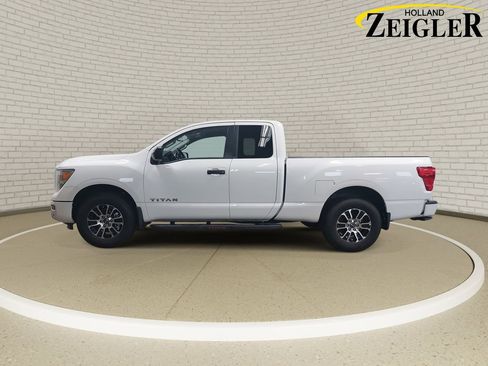 Certified 2024 Nissan Titan SV w/ Accessory Utility Package image 8