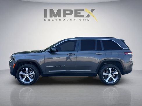 Used 2024 Jeep Grand Cherokee Limited AWD/4WD image 2