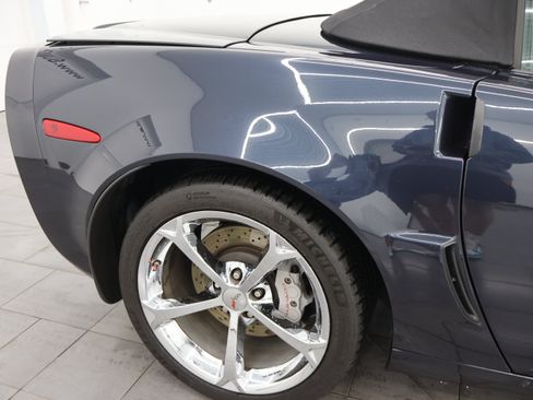 Used 2013 Chevrolet Corvette Grand Sport RWD image 22