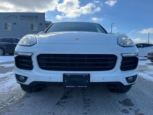 Used 2015 Porsche Cayenne Diesel image 9