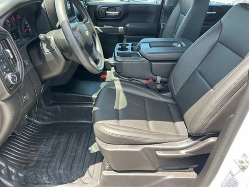 Used 2025 Chevrolet Silverado 2500 W/T AWD/4WD image 26