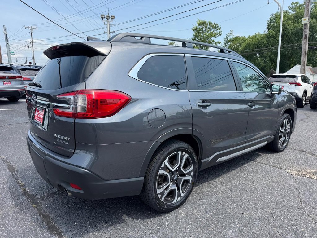 Used 2023 Subaru Ascent Limited w/ Technology Package AWD/4WD image 6
