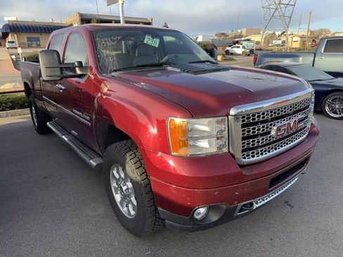 Used 2014 GMC Sierra 2500 Denali image 3