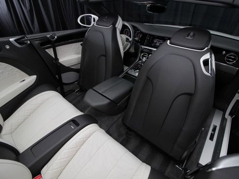Used 2020 Bentley Continental GT V8 First Edition image 50