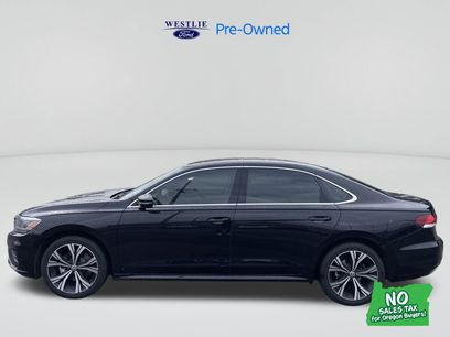Used 2021 Volkswagen Passat 2.0T SE