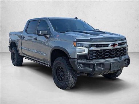 Used 2023 Chevrolet Silverado 1500 ZR2 w/ ZR2 Bison Edition AWD/4WD image 3