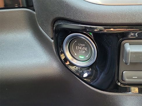 New 2026 Chevrolet Silverado 1500 RST w/ Z71 Off-Road Package image 13