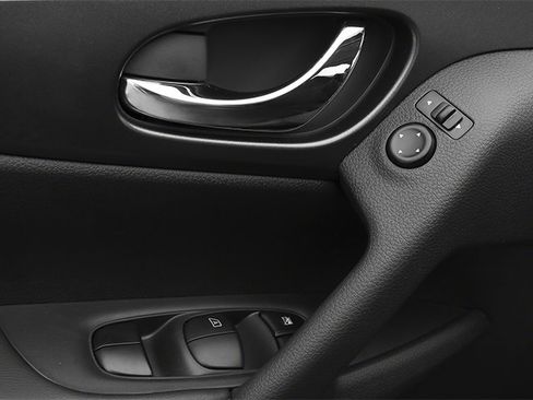 Used 2014 Nissan Rogue S FWD image 22