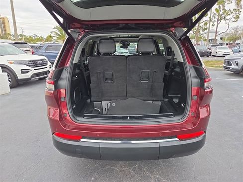 Used 2021 Jeep Grand Cherokee L Limited image 5