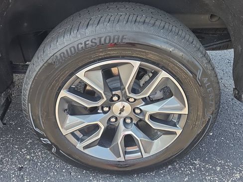 Used 2025 Chevrolet Silverado 1500 RST w/ Convenience Package II AWD/4WD image 18