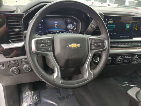 Certified 2025 Chevrolet Silverado 2500 LT w/ Convenience Package AWD/4WD image 18
