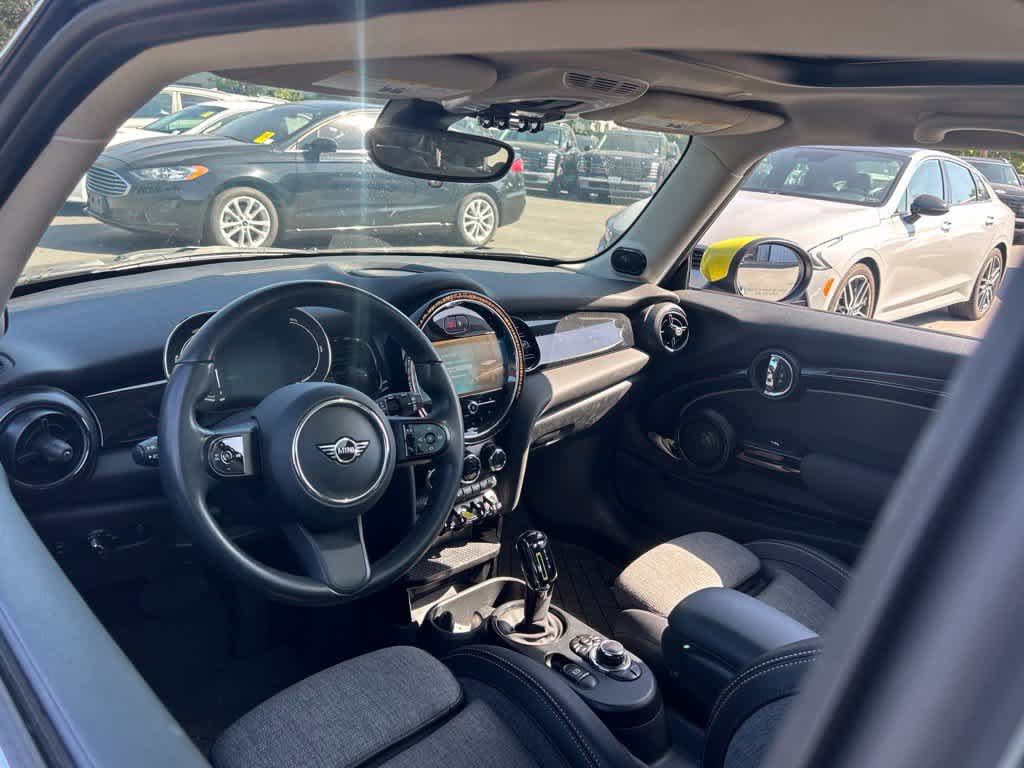 Used 2023 MINI Cooper SE FWD image 6