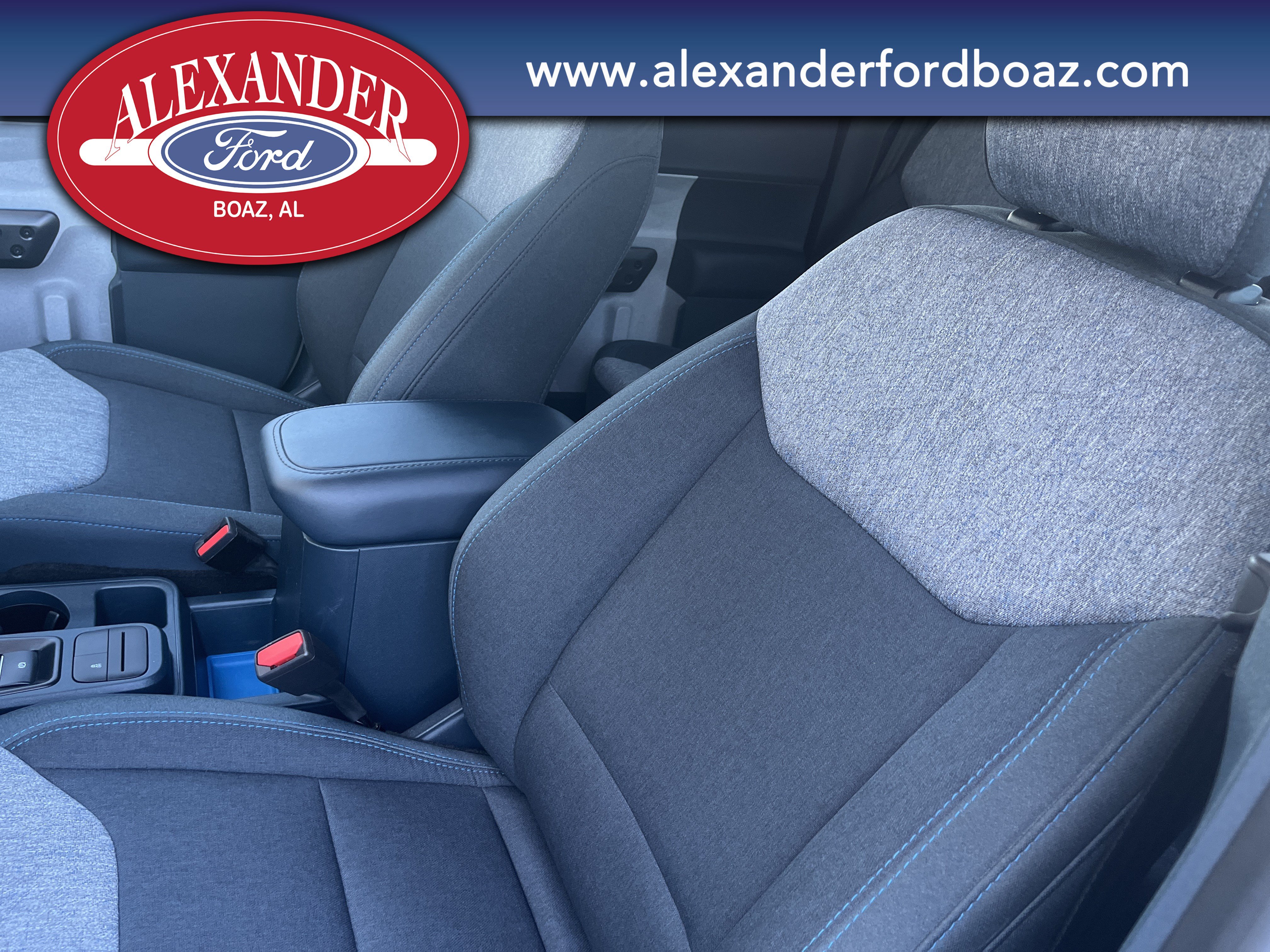 Used 2025 Ford Maverick XLT FWD image 13