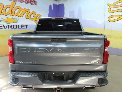 Used 2019 Chevrolet Silverado 1500 Custom w/ Custom Value Package AWD/4WD image 7