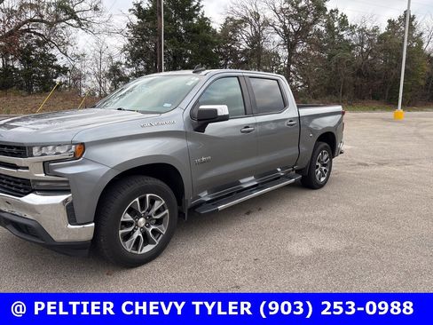 Used 2019 Chevrolet Silverado 1500 LT w/ Texas Edition image 3
