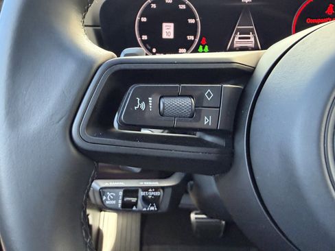 Certified 2024 Porsche Cayenne S image 35