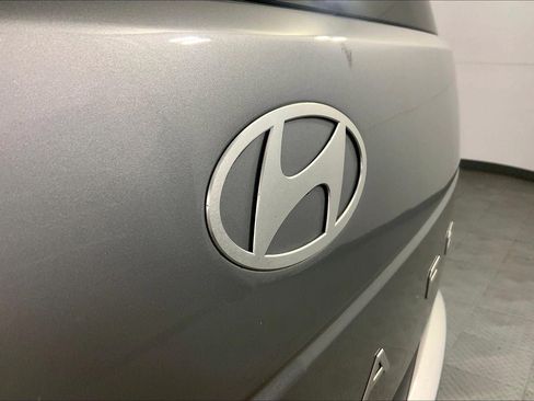 Used 2025 Hyundai Santa Fe SEL AWD/4WD image 30